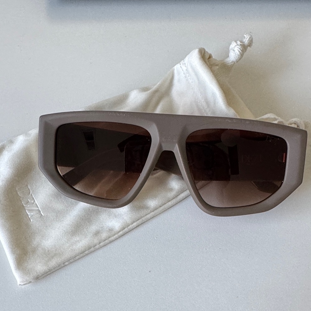 Stylish Dezi Brown Sunglasses